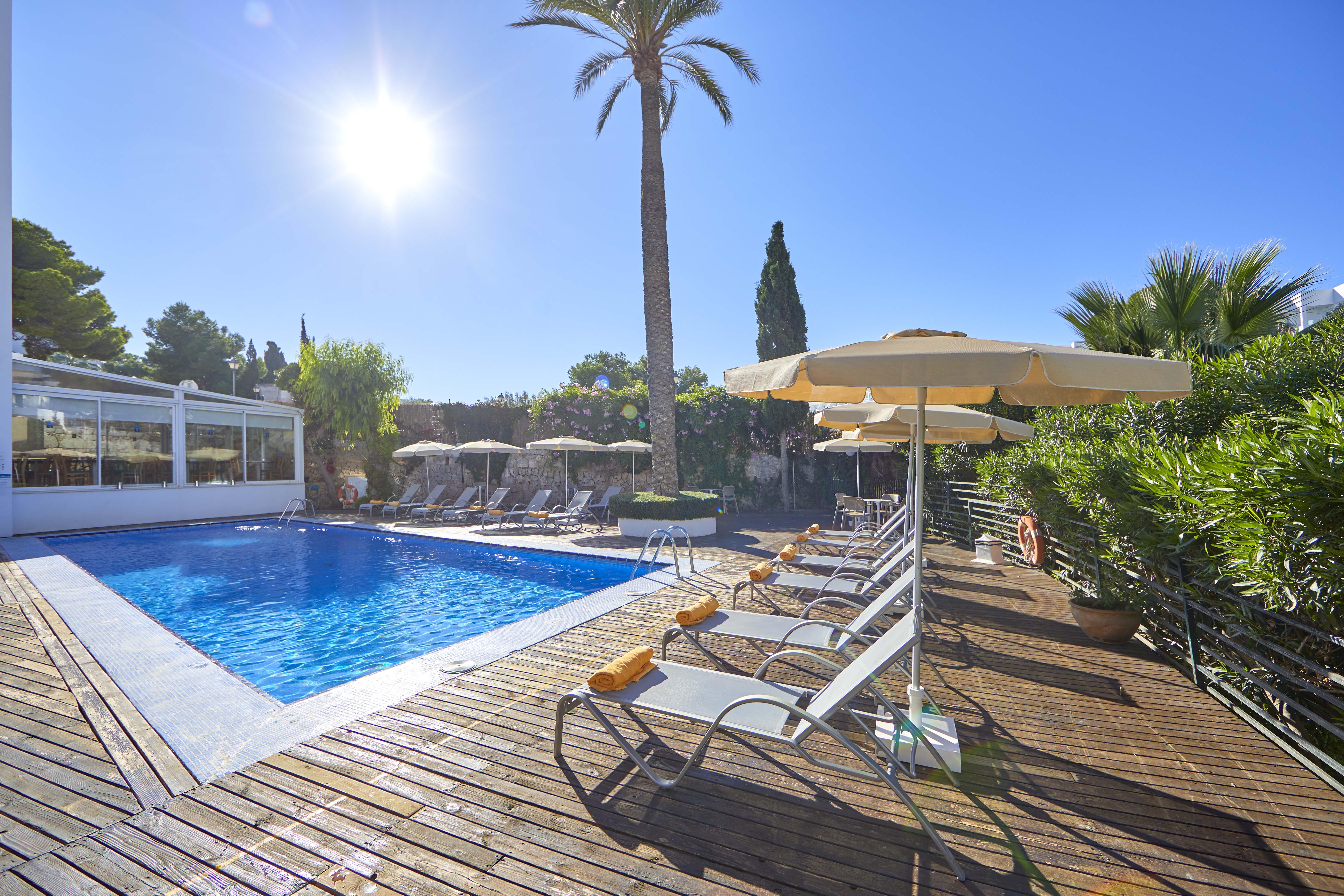 Hotel Gavimar Cala Gran And 3*