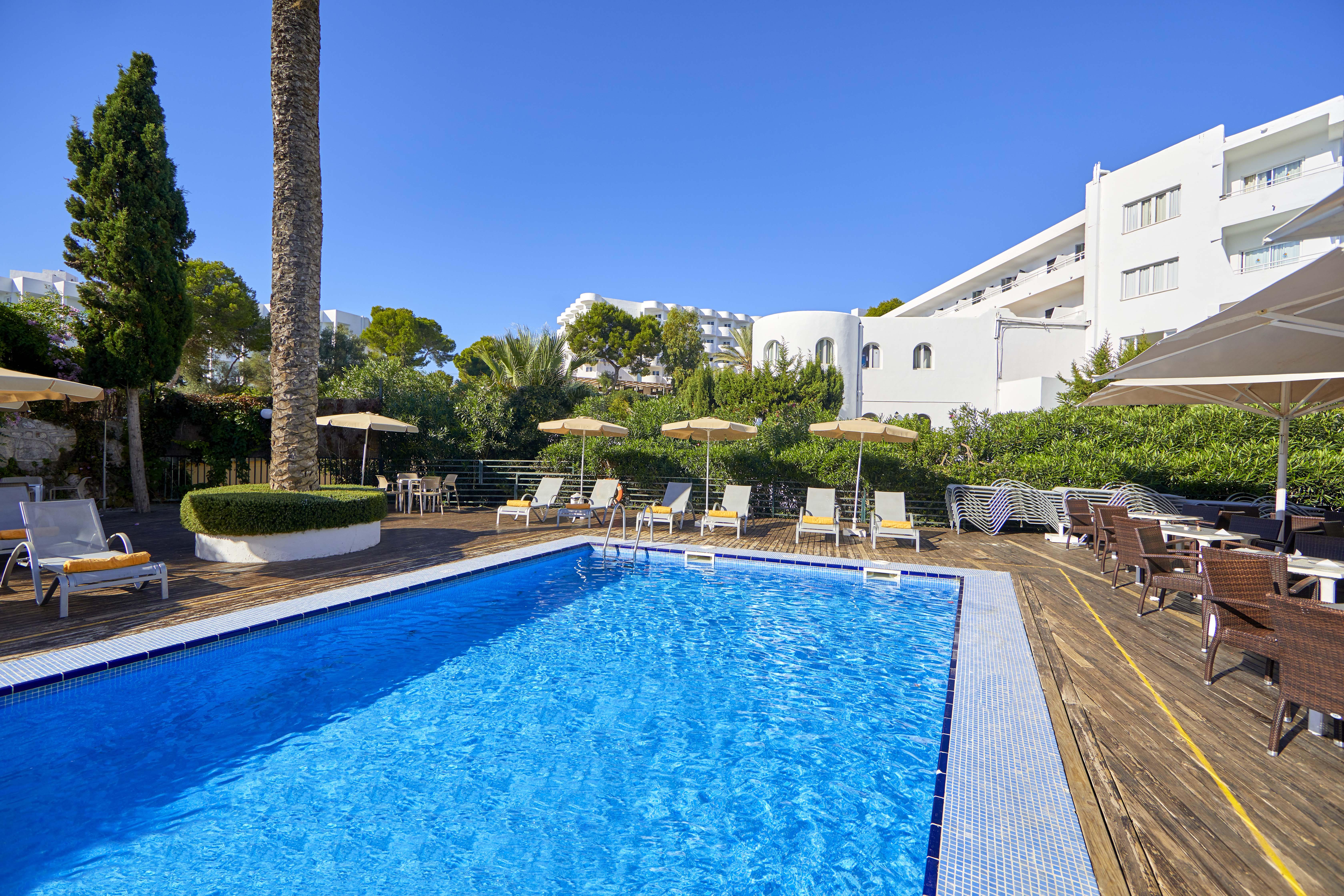 Hotel Gavimar Cala Gran And 3*