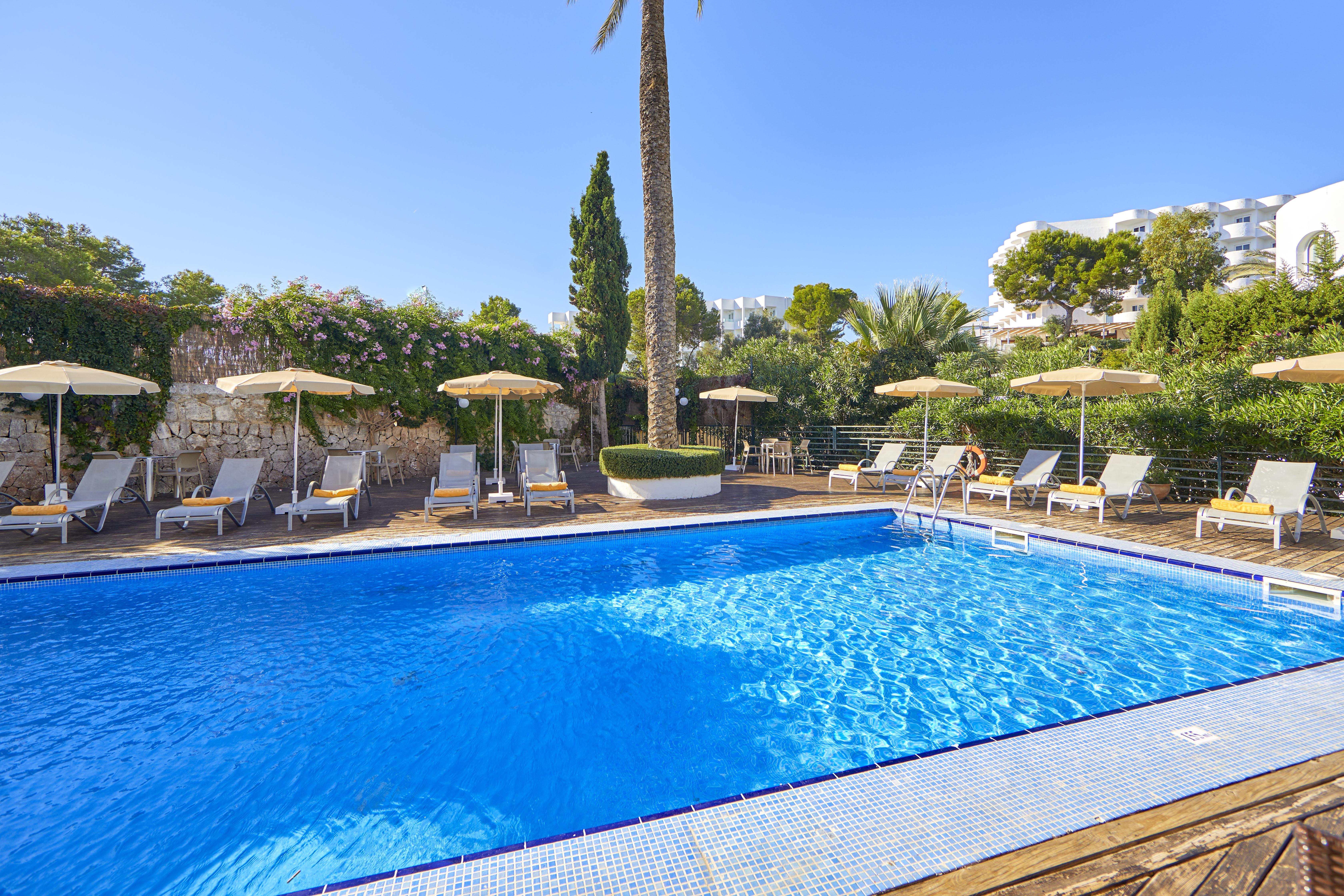 Gavimar Cala Gran And Hotel 3*