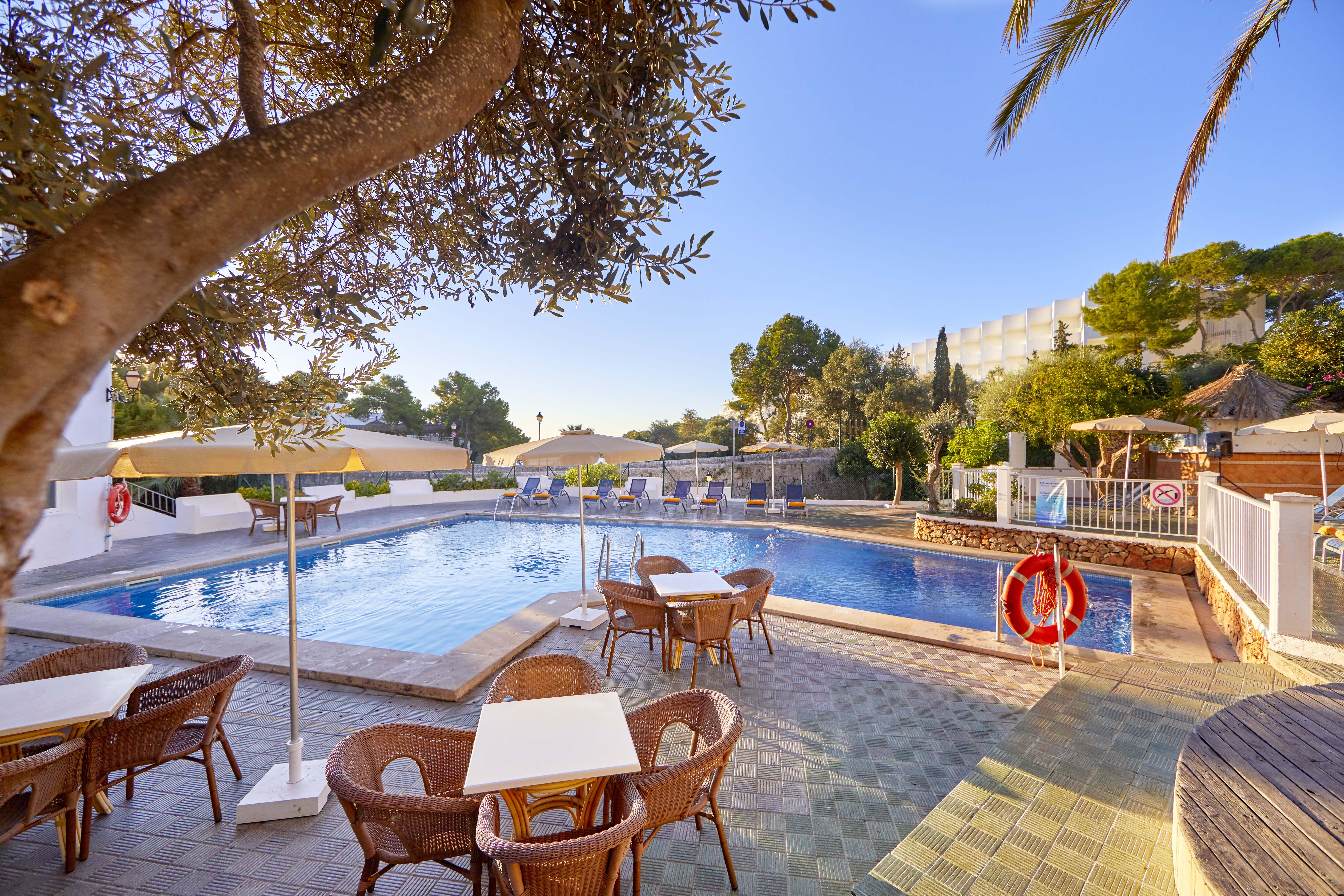 Hotel Gavimar Cala Gran And 3*