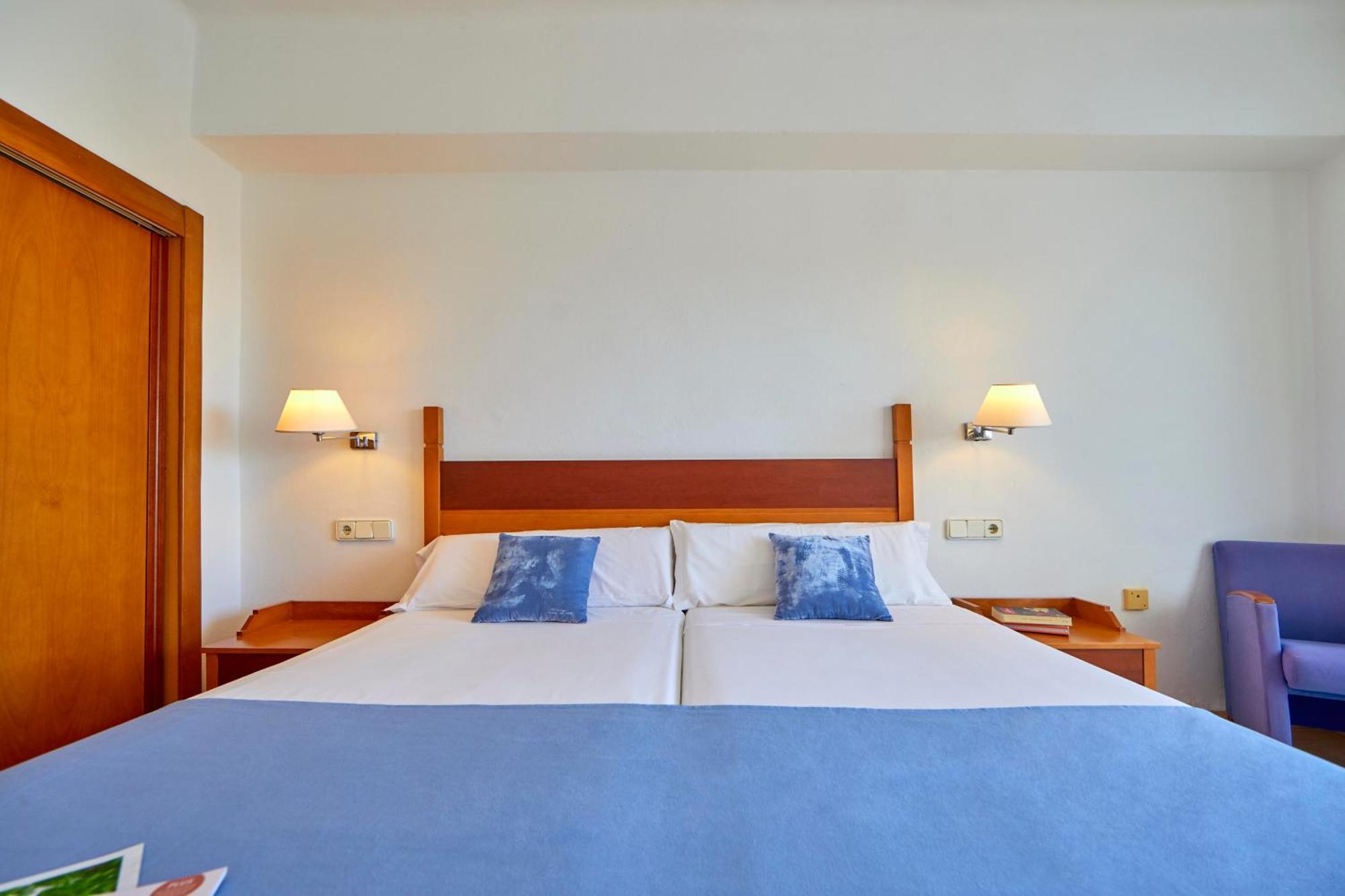 Gavimar Cala Gran And Hotel