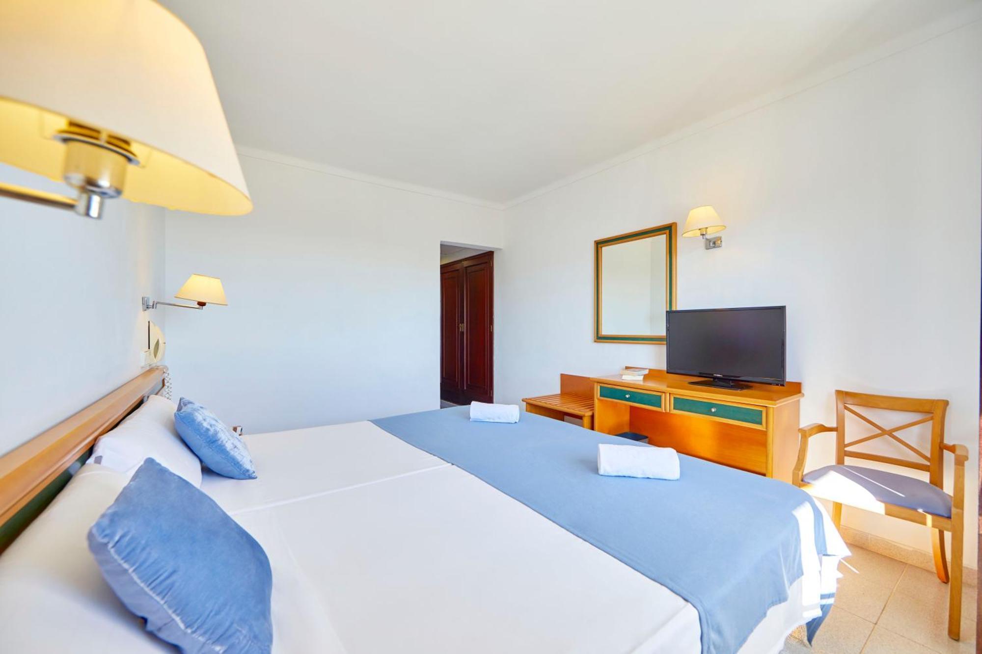 Gavimar Cala Gran And 3*